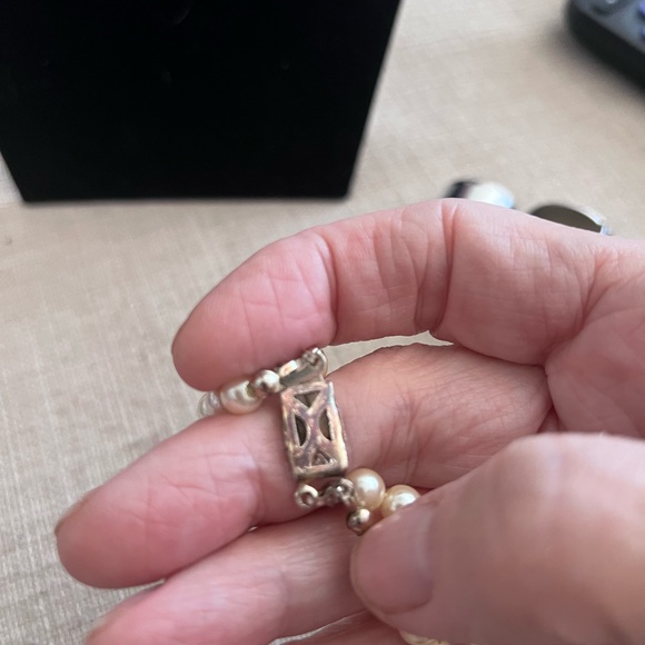 Elegant Pearl and Silver Necklace Y2K. Front and back pics. - Picture 5 of 9